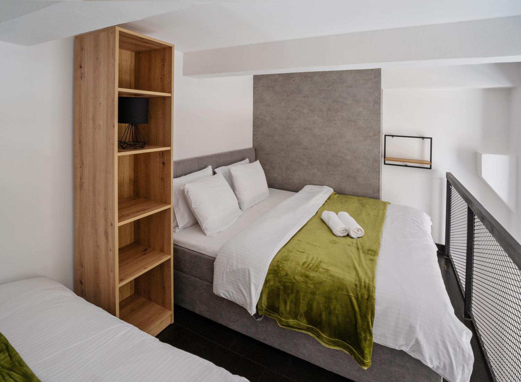 Appartamento Loft Spacious In Praga